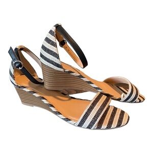 Ann Taylor Factory Women's Shoes Striped Ankle Strap Wedge Size 9